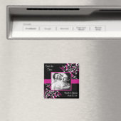 明るい赤紫色と黒Dateフォトマグネットを保存 マグネット (インサイチュ (食洗機))