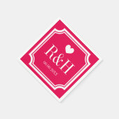 明るい赤紫色カスタムピンクモノグラムのウェディングパーティー スタンダードカクテルナプキン (角)