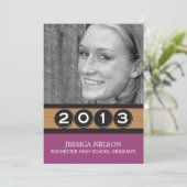 明るい赤紫色クラス鍵卒業招待状 招待状 (スタンド正面)