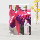 明るい赤紫色パーソナライズされた70結婚周年 カード (黄色い花)