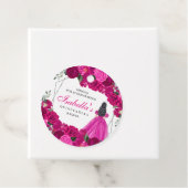 明るい赤紫色ピンクアンドシルバーフローラキンセアニェラサークル フェイバータグ (インサイチュ)