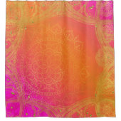 明るい赤紫色ピンクオレンジ&金ゴールドインディアンマンダラグラム シャワーカーテン (正面)