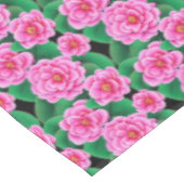 明るい赤紫色ピンクカメリアスジェイドグリーン離れズ テーブルクロス (アングル)