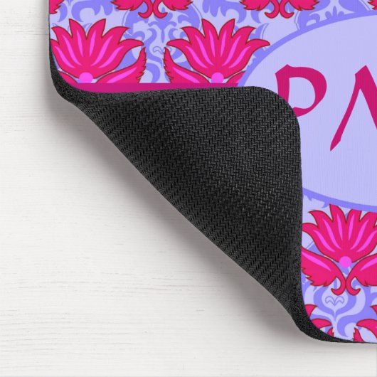 明るい赤紫色ピンクパープルアールヌーボーダマスクモノグラム マウスパッド (コーナー)