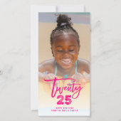 明るい赤紫色ピンク2023ブラシ仕上げミックスタイポグラフィ新年 シーズンカード (正面)