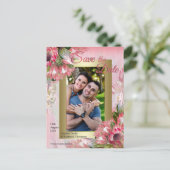 明るい赤紫色プロテアと赤面&金ゴールド日付の保存 案内ポストカード (スタンド正面)