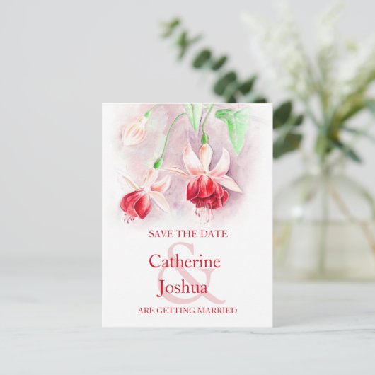 明るい赤紫色絵を描フラワーアートレッド日付カードを保存 案内ポストカード (スタンド正面)