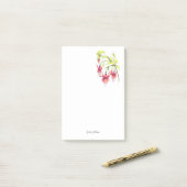 明るい赤紫色 ポストイット (デスク上)