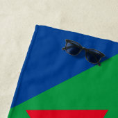 明るい赤、黄色、ピンクのジオメトリモダンビーチタオル ビーチタオル (インサイチュ)