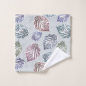 明るい離れグレーの背景に開いた作業の バスタオルセット (ウォッシュタオル)