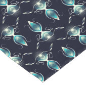 明るい青い宝石の上品な白熱［赤熱］光を放つ外観 ロングテーブルランナー (コーナー)