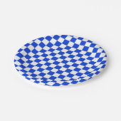 明るい青と白のチェッカーボードチェックパターン ペーパープレート (アングル)