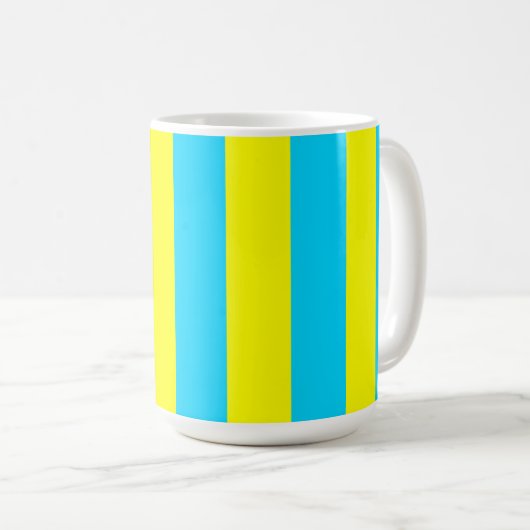 明るい青と黄色のストライプ  コーヒーマグカップ (正面右)