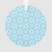 明るい青の白い幾何対称パターン オーナメント (裏面)