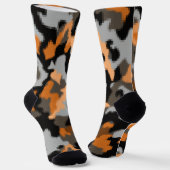 明るい鮮やかオレンジイエローブラウンカラフル迷彩柄 ソックス (傾斜あり)