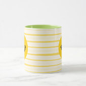 明るい黄色のストライブ柄の顔 マグカップ (中央)