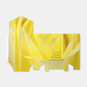 明るい黄色のバラ色の国のフローラ結婚ズ フェイバーボックス (折り畳みなし)