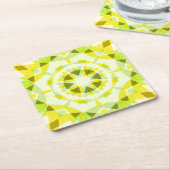 明るい黄色の緑の星のジェンダーが赤ちゃんのシャワーを明らかにする スクエアペーパーコースター (アングル)