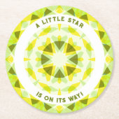 明るい黄色の緑の星のジェンダーが赤ちゃんのシャワーを明らかにする ラウンドペーパーコースター (正面)