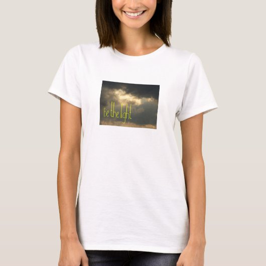 明るい Tシャツ (正面)