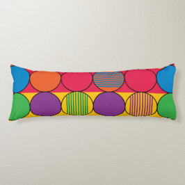 明るくカラーサークルは縞で飾り、 ボディピロー
