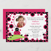 明るく及びはっきりしたなてんとう虫の写真の誕生日の招待状 招待状 (正面/裏面)