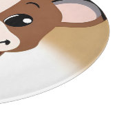 明るく微笑むハッピーブラウンの子犬 カッティングボード (角)