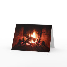 明るく燃える暖炉の火