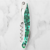 明るさ、レリーフ、 浮き彫りのような緑の色調 ソムリエナイフ (正面)