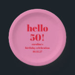 明モダンはっきりしたるいピンク赤50誕生日カスタム ペーパープレート<br><div class="desc">明モダンはっきりしたるいピンク赤50誕生日カスタム紙プレート。すべての文字は編集可能なので、どの年齢でも使用できる。</div>