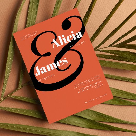 明モダンるいオレンジはっきりした色の黒い結婚タイポグラフィ 招待状