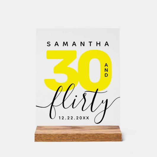 明モダンガーリーるい黄色30と気のあるそぶりをした誕生日 アクリルサイン (正面)