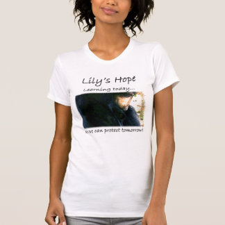 明日のためのユリの希望 Tシャツ