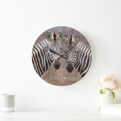 明白なシマウマ、Krugerの国立公園 ラージ壁時計 (ホーム)