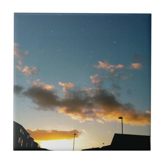 星で飾られた通り タイル (正面)