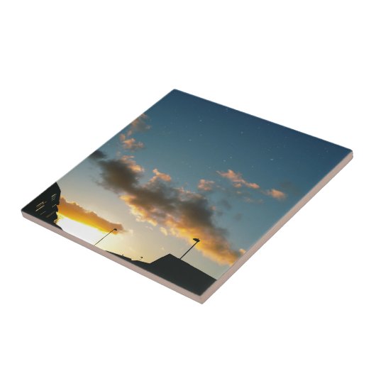 星で飾られた通り タイル (側面)