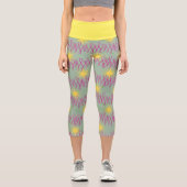星と渦巻き模様のキャプリス黄色と緑 カプリレギンス (正面)