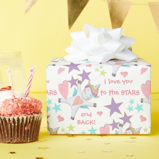 星と背中に愛らしいユニコーン ラッピングペーパー (誕生日パーティー)