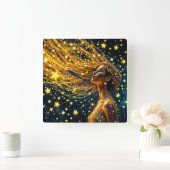 星のように金色の白熱［赤熱］光を放つ髪をした宇宙人 スクエア壁時計 (ホーム)