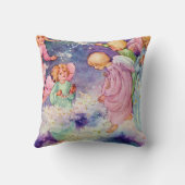 星のファインアートで遊んでいる天使の子供 クッション (裏面)