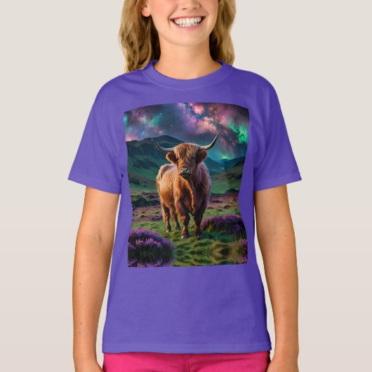 星の下の高地の牛 Tシャツ (正面)