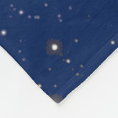 星の背景にある地球と月の相 フリースブランケット (角)