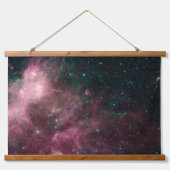 星の誕生と死を示す赤外線 吊り下げ型タペストリー (正面)