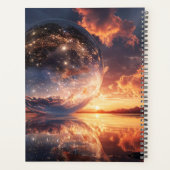 星を内包する超現実的な反射球 プランナー手帳 (裏面)