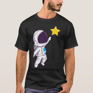 星を求めて手を伸ばす Tシャツ