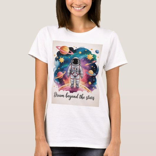 星を超えた夢 – 立っている宇宙飛行士Tシャツ Tシャツ (正面)
