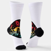 星を超えて探検せよ レトロ宇宙冒険Tシャツ ソックス (傾斜あり)
