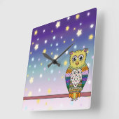 星カラフルの上の可愛いフクロウ スクエア壁時計 (傾斜)