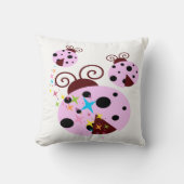 星付きピンクと黒のテンジウムシ3匹 クッション (正面)