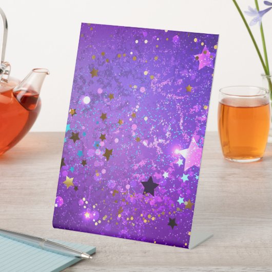 星付き紫色のホイルの背景 台座サイン (インサイチュ)